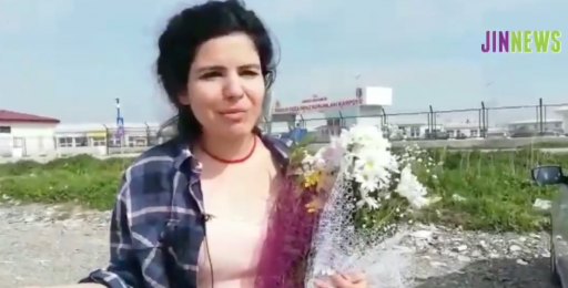 Zehra Doğan nach ihrer Freilassung